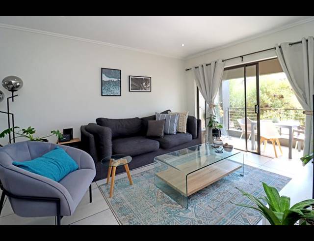 2 BEDROOM APARTMENT FOR SALE IN LONEHILL